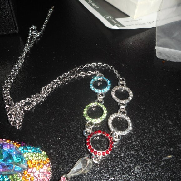 Beautiful necklace with earrings Jewelry Set - Picture 5 of 16